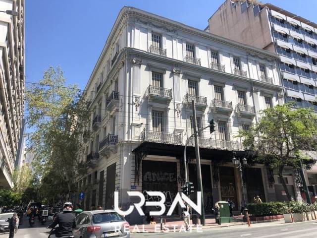 (For Sale) Commercial Hotel || Athens Center/Athens - 4.344 Sq.m, 15.000.000€ 