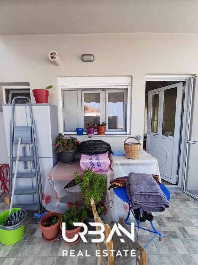 (Προς Πώληση) Κατοικία Οροφοδιαμέρισμα || Ν. Λέσβου/Μυτιλήνη - 60 τ.μ, 1 Υ/Δ, 85.000€ 